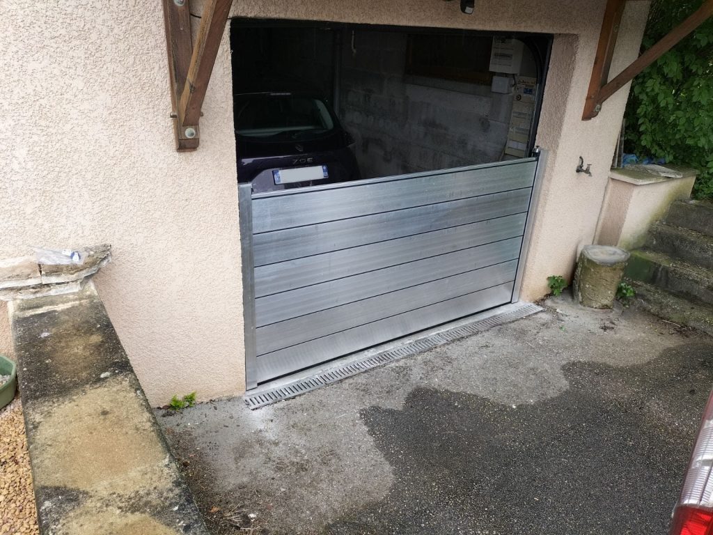 Barrière anti-inondation CASTOR + pour garage